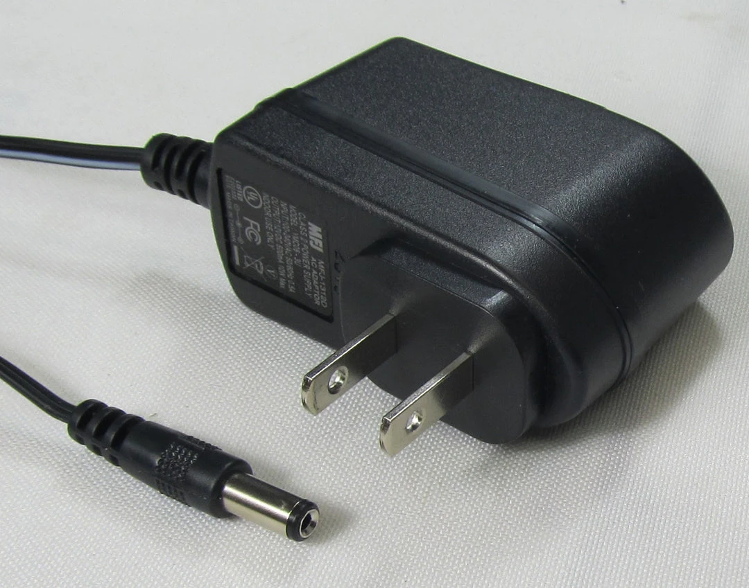 Ameritron AC-12B, IT, AC ADAPTOR, 13.8VDC, 500MA, 2.1MM, 110-220 VAC