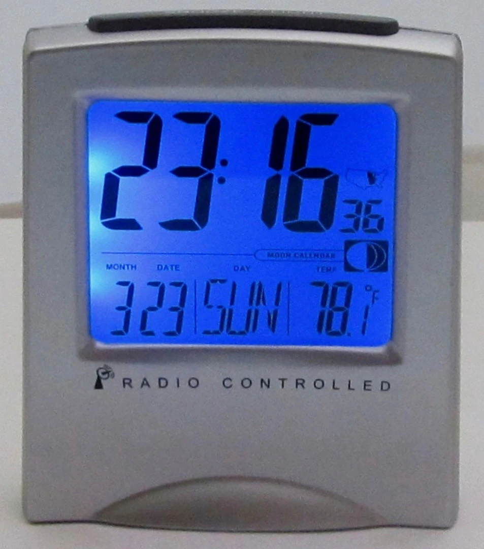 MFJ-122RC, CLOCK, ATOMIC, MOON PHASE, 12/24 HR