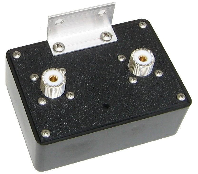 MFJ-2912, BALUN, WALL-MOUNT ISOLATION BALUN