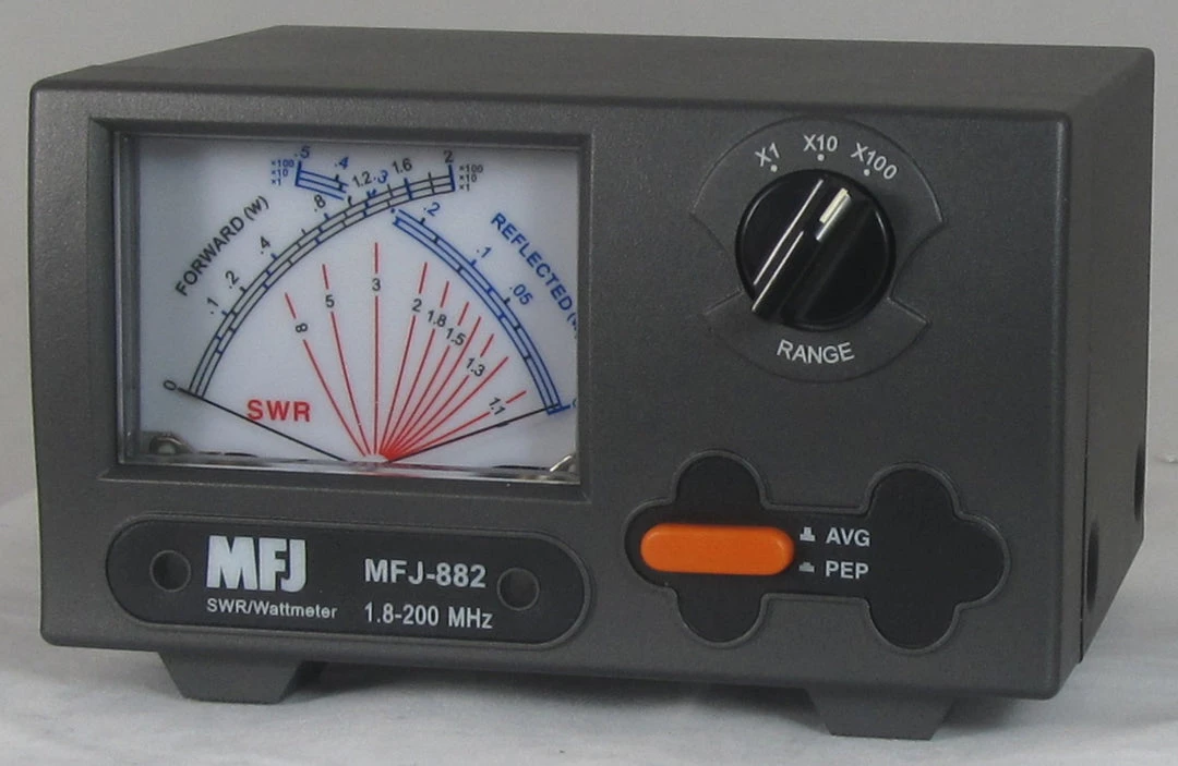 MFJ-882, X SWR/WATTMETER, 1.8-200 MHz, 200 W