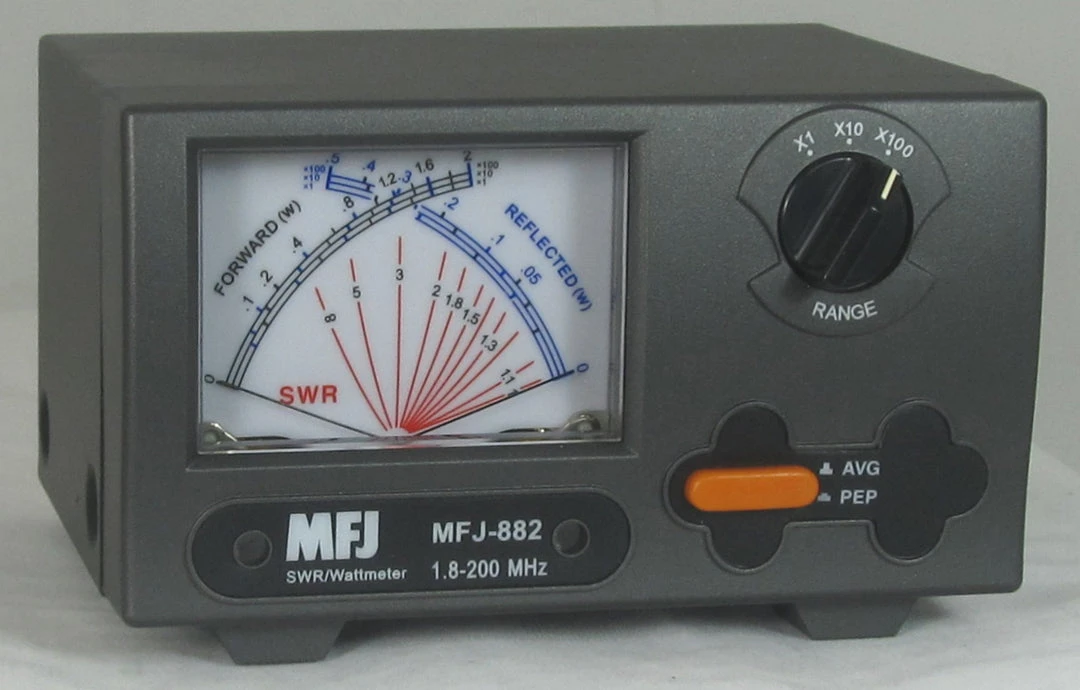 MFJ-882, X SWR/WATTMETER, 1.8-200 MHz, 200 W