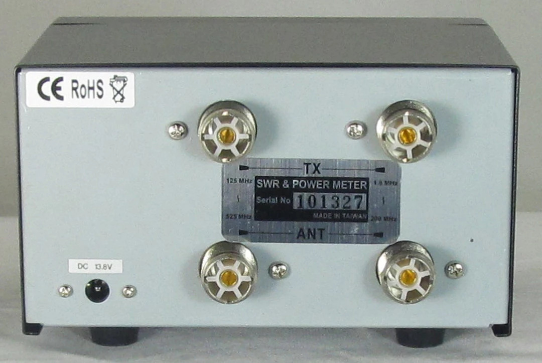 MFJ-884, X SWR/WATTMETER, 1.8-525 MHz, 200 W